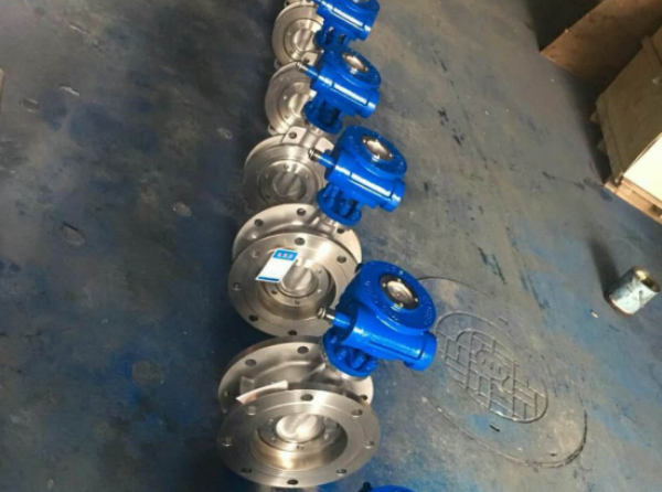 三(san)偏心法蘭(lan)式渦輪蝶(dié)閥