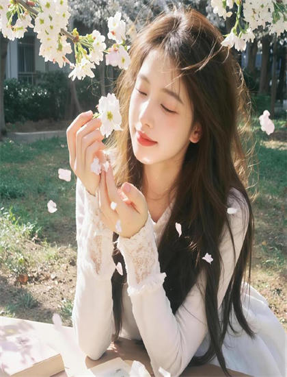 色洛洛中文_爱的天堂免费视频在线观看_电影少女潘金莲